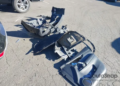 2017 Nissan Rogue Sv z USA, uszkodzony, nr VIN KNMAT2MT9HP507817